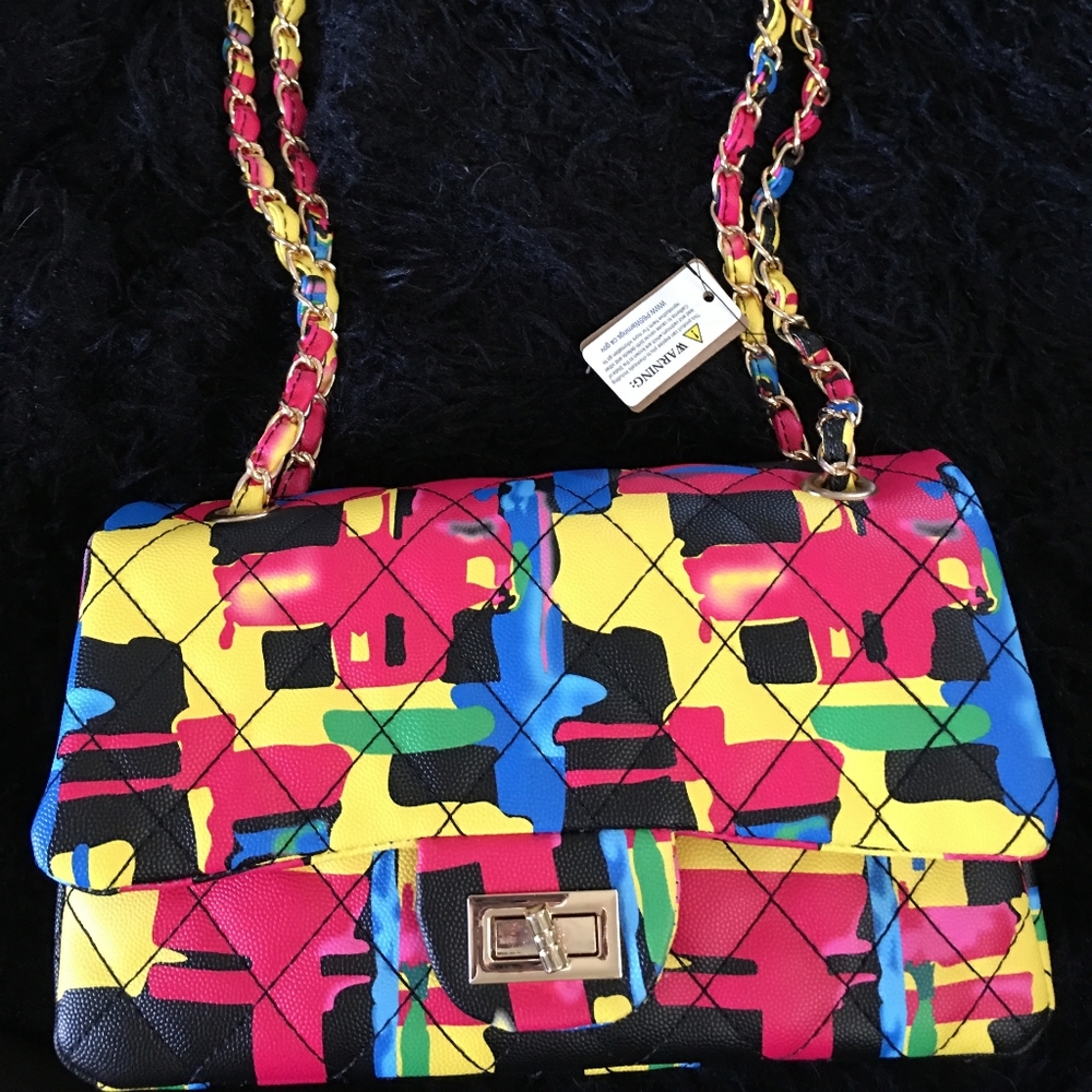 Handbag 3 am